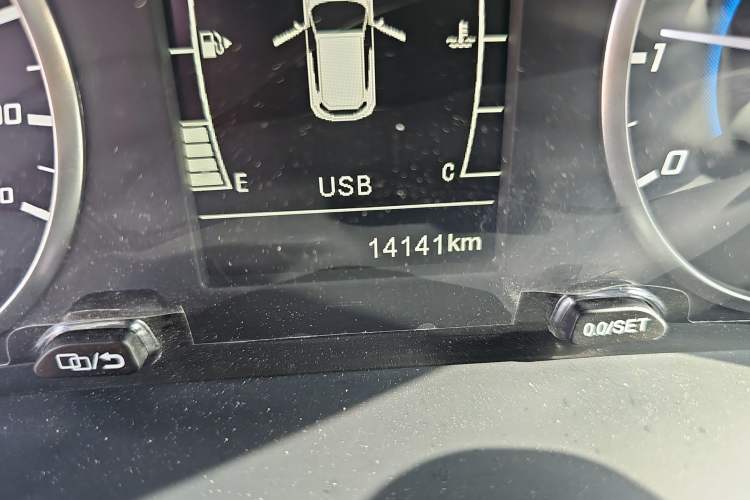 Used Chery Tiggo 3X 2023 1.5L Manual Fashion Edition Odometer Close Up