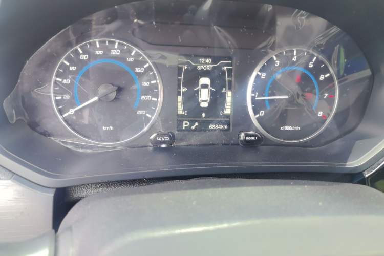 Used Chery Tiggo 3X 2023 1.5L CVT Fashion Edition Odometer Close Up