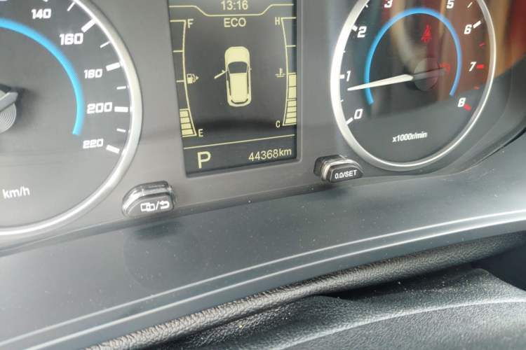Used Chery Tiggo 3X 2023 1.5L CVT Fashion Edition Odometer Close Up