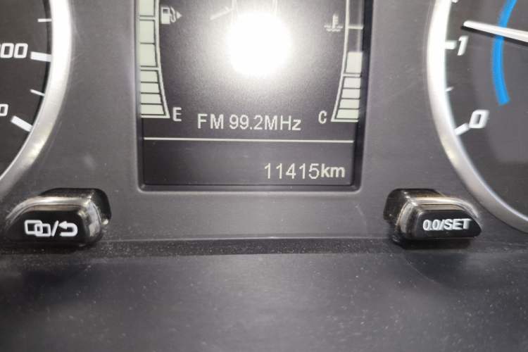 Used Chery Tiggo 3X 2023 1.5L Manual Fashion Edition Odometer Close Up
