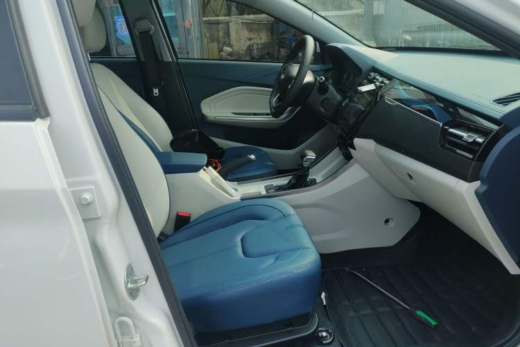 Used Chery Tiggo 3X 2023 1.5L CVT Fashion Edition Right Front Seat