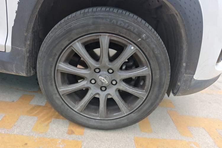Used Chery Tiggo 3X 2023 1.5L CVT Fashion Edition Right Front Wheel Hub