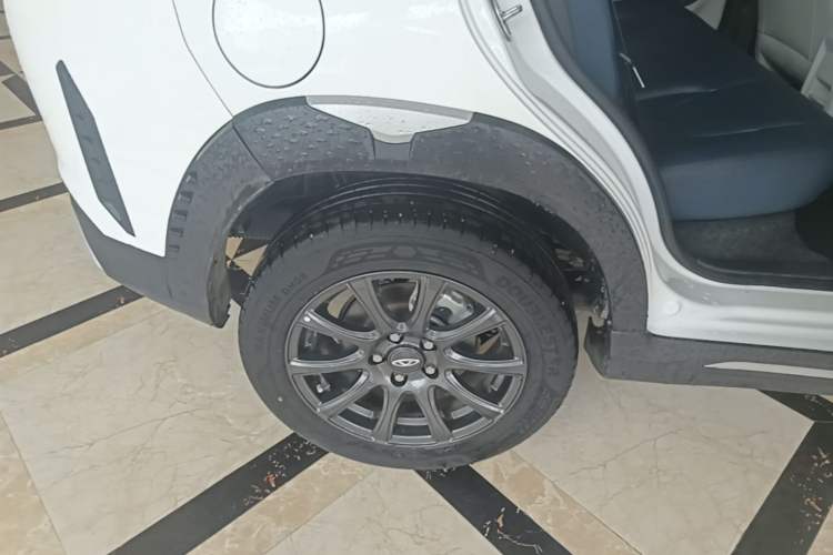 Used Chery Tiggo 3X 2023 1.5L CVT Fashion Edition Right Rear Wheel Hub