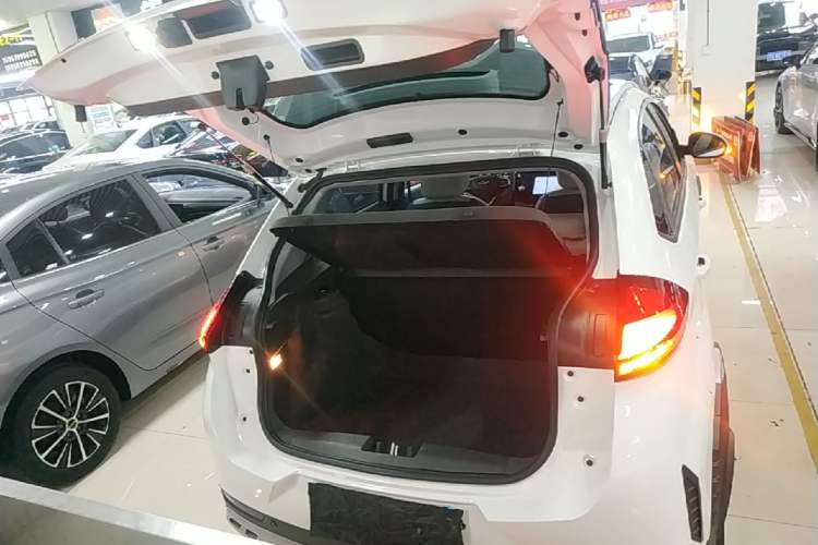 Used Chery Tiggo 3X 2023 1.5L CVT Fashion Edition Trunk