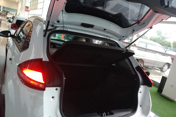 Used Chery Tiggo 3X 2023 1.5L CVT Fashion Edition Trunk
