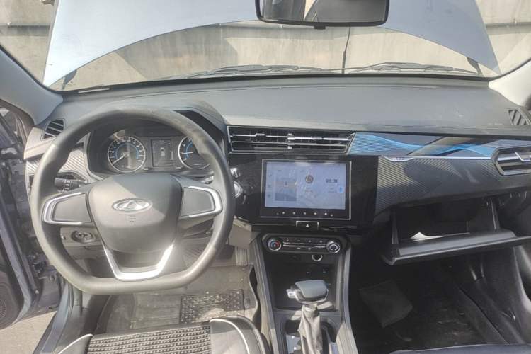 Used Chery Tiggo 3X 2024 1.5L CVT Excellence Edition Center Console
