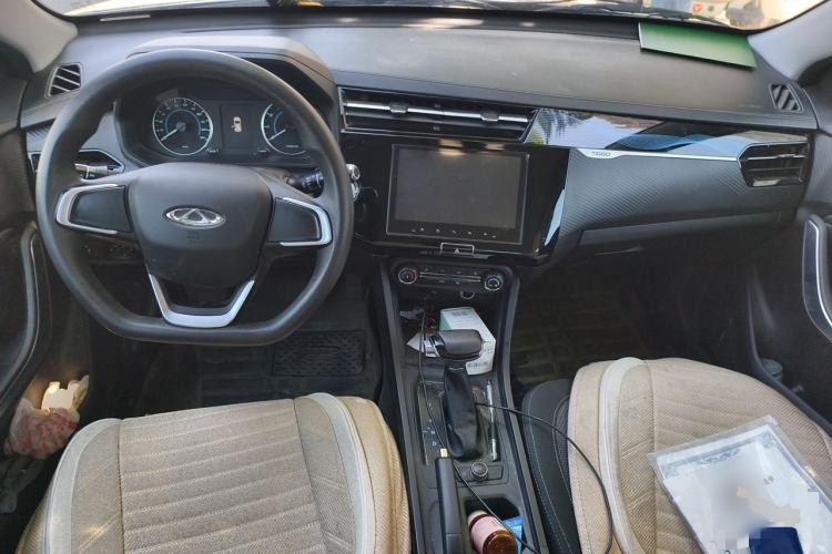 Used Chery Tiggo 3X 2024 1.5L CVT Excellence Edition Center Console