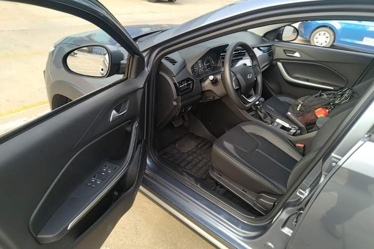 Used Chery Tiggo 3X 2024 1.5L CVT Excellence Edition Driver Seat