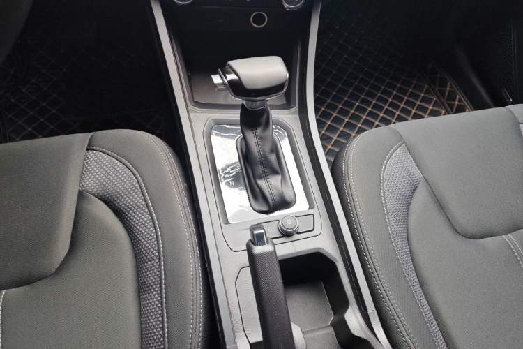 Used Chery Tiggo 3X 2024 1.5L CVT Excellence Edition Gear Lever