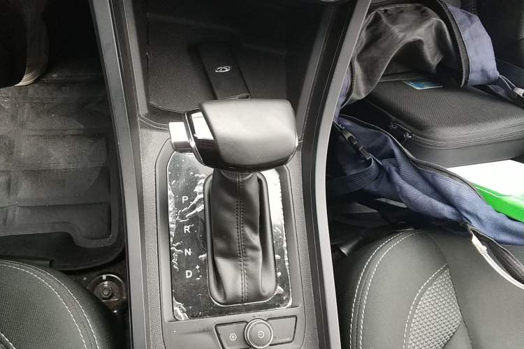 Used Chery Tiggo 3X 2024 1.5L CVT Excellence Edition Gear Lever