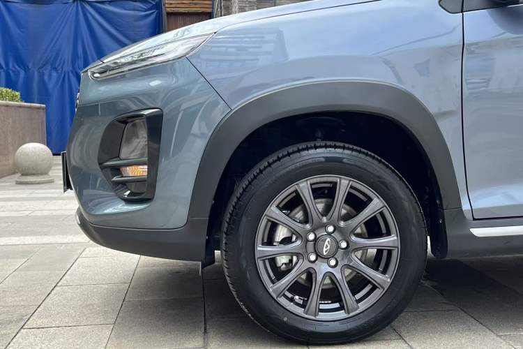Used Chery Tiggo 3X 2024 1.5L CVT Excellence Edition Left Front Wheel Hub