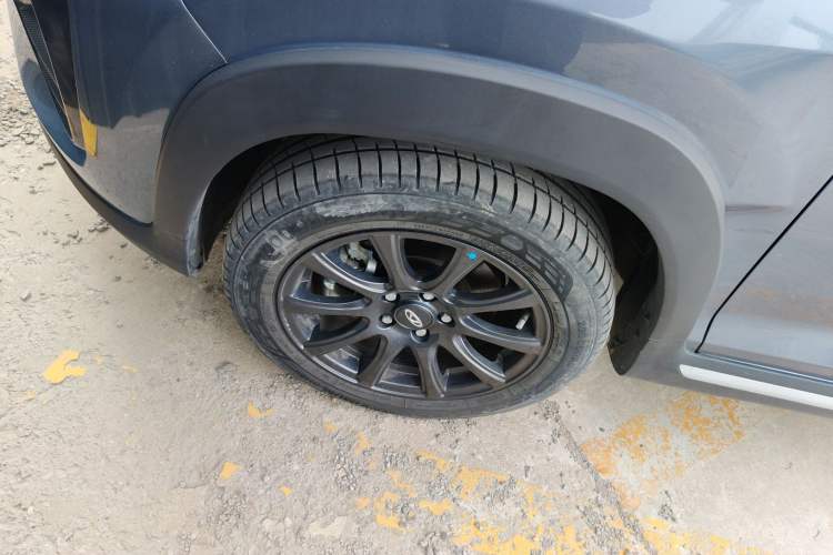 Used Chery Tiggo 3X 2024 1.5L CVT Excellence Edition Left Front Wheel Hub