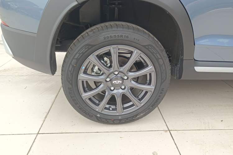 Used Chery Tiggo 3X 2024 1.5L CVT Excellence Edition Right Rear Wheel Hub