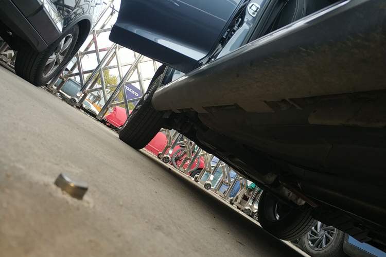Used Chery Tiggo 3X 2024 1.5L CVT Excellence Edition Right Side Sill