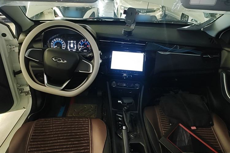 Used Chery Tiggo 3X 2024 1.5L CVT Excellence Edition Center Console