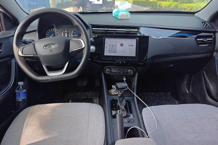 Used Chery Tiggo 3X 2024 1.5L CVT Excellence Edition Center Console
