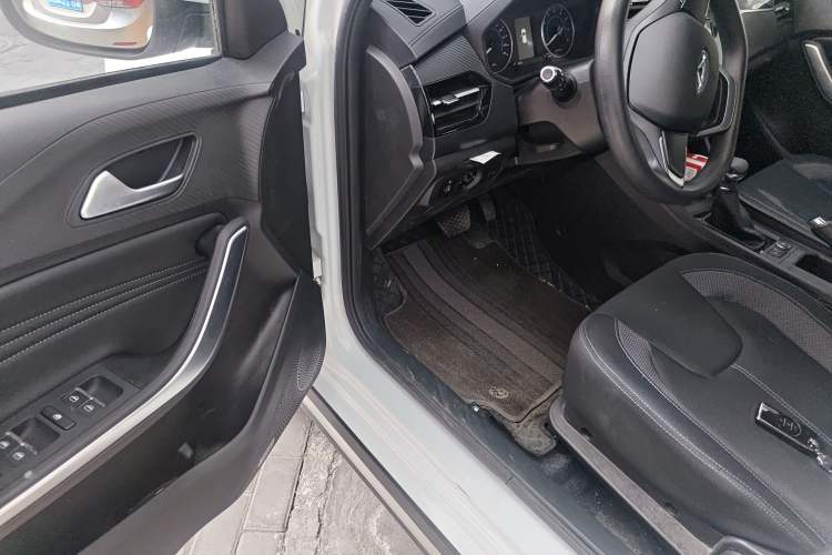 Used Chery Tiggo 3X 2024 1.5L CVT Excellence Edition Driver Seat