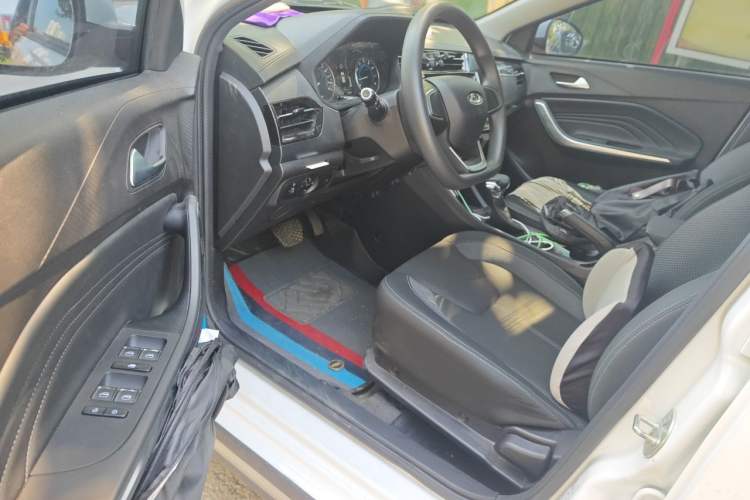 Used Chery Tiggo 3X 2024 1.5L CVT Excellence Edition Driver Seat