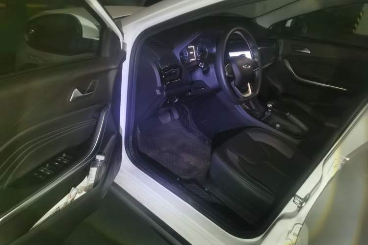 Used Chery Tiggo 3X 2024 1.5L CVT Excellence Edition Driver Seat