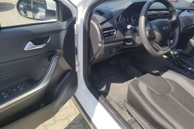 Used Chery Tiggo 3X 2024 1.5L CVT Excellence Edition Driver Seat