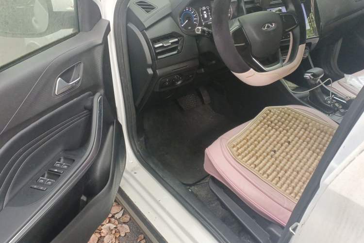 Used Chery Tiggo 3X 2024 1.5L CVT Excellence Edition Driver Seat