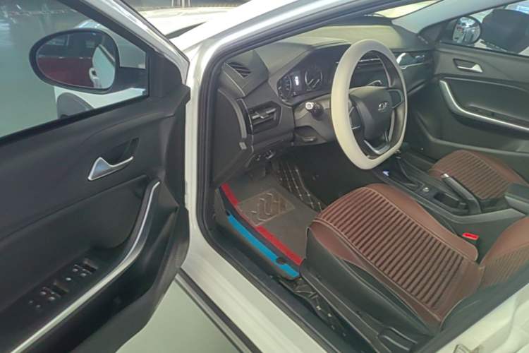 Used Chery Tiggo 3X 2024 1.5L CVT Excellence Edition Driver Seat