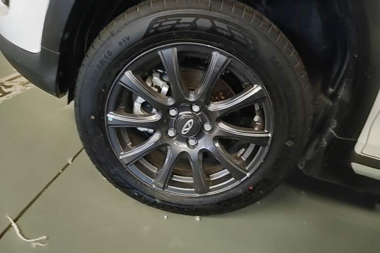 Used Chery Tiggo 3X 2024 1.5L CVT Excellence Edition Exterior 4