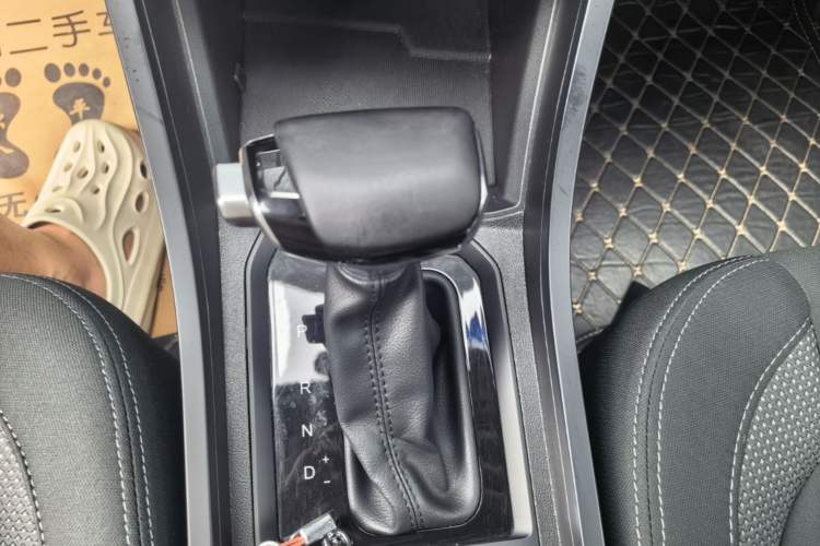 Used Chery Tiggo 3X 2024 1.5L CVT Excellence Edition Gear Lever