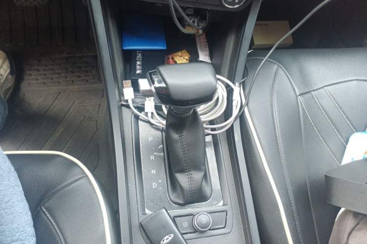 Used Chery Tiggo 3X 2024 1.5L CVT Excellence Edition Gear Lever