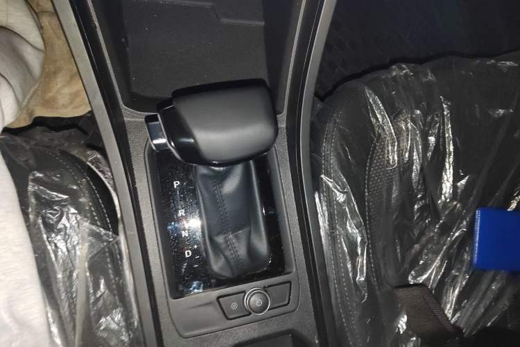 Used Chery Tiggo 3X 2024 1.5L CVT Excellence Edition Gear Lever