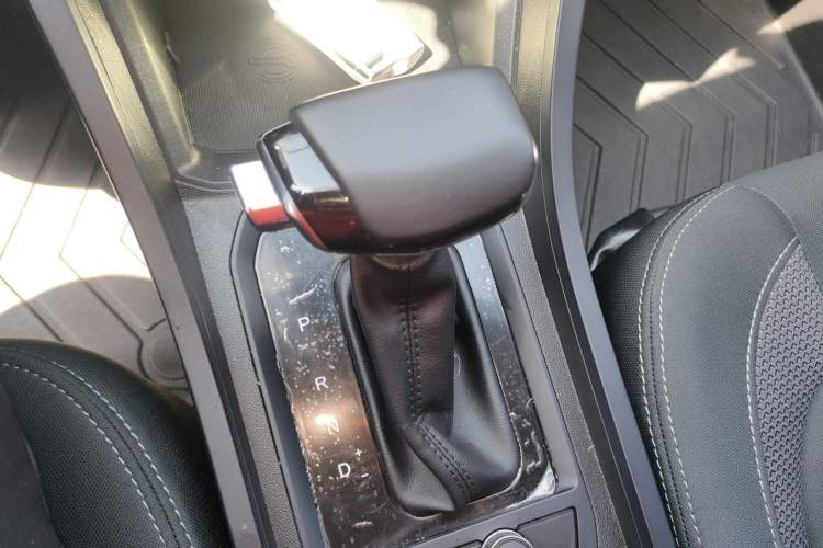 Used Chery Tiggo 3X 2024 1.5L CVT Excellence Edition Gear Lever