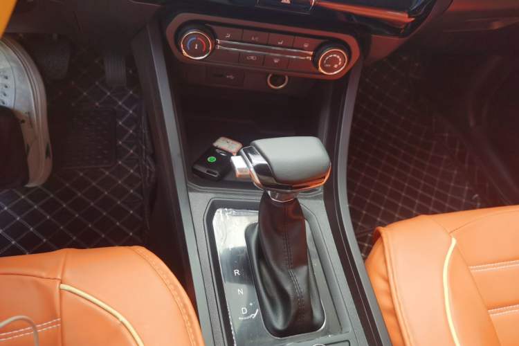 Used Chery Tiggo 3X 2024 1.5L CVT Excellence Edition Gear Lever