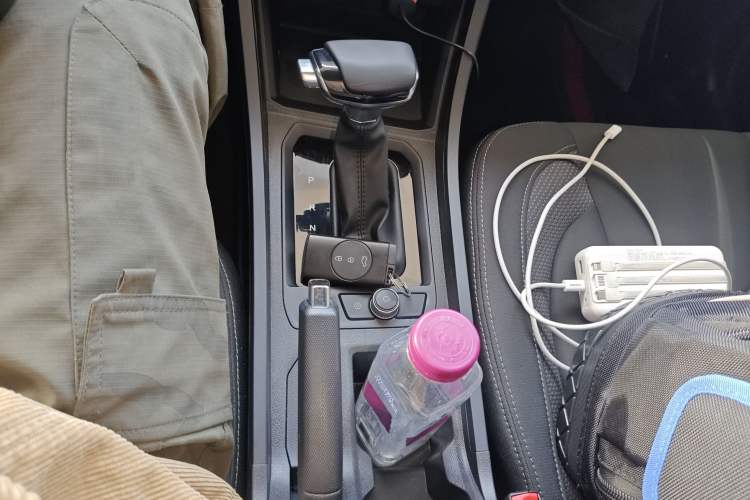 Used Chery Tiggo 3X 2024 1.5L CVT Excellence Edition Gear Lever
