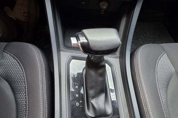 Used Chery Tiggo 3X 2024 1.5L CVT Excellence Edition Gear Lever