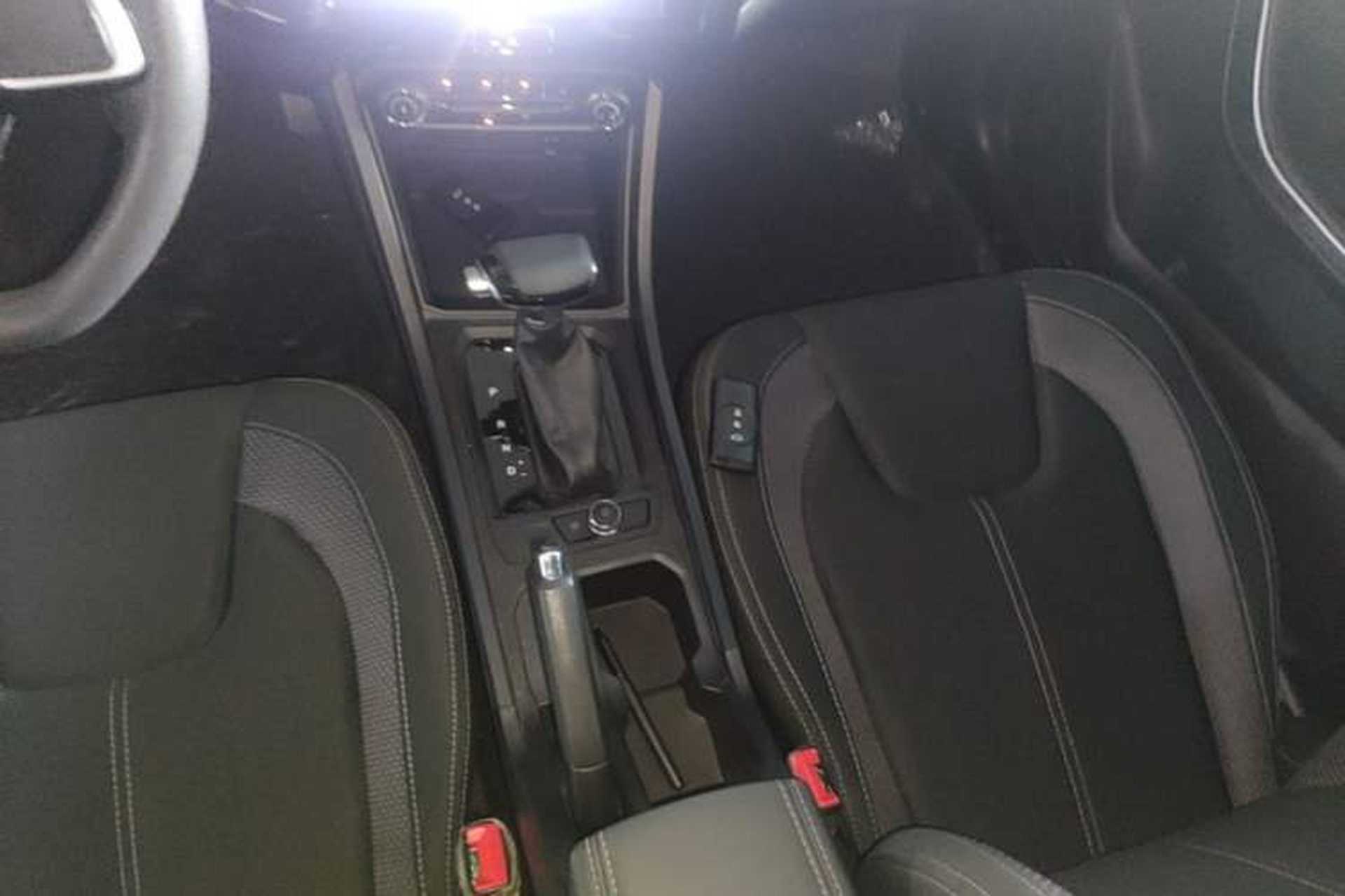 Used Chery Tiggo 3X 2024 1.5L CVT Excellence Edition Gear Lever