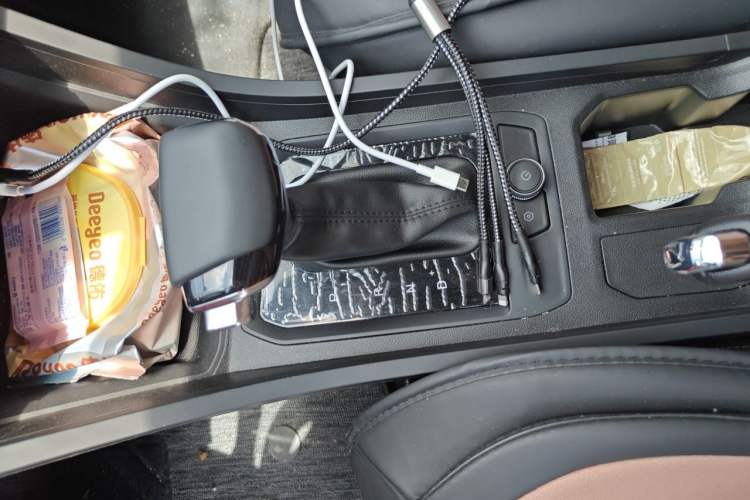 Used Chery Tiggo 3X 2024 1.5L CVT Excellence Edition Gear Lever