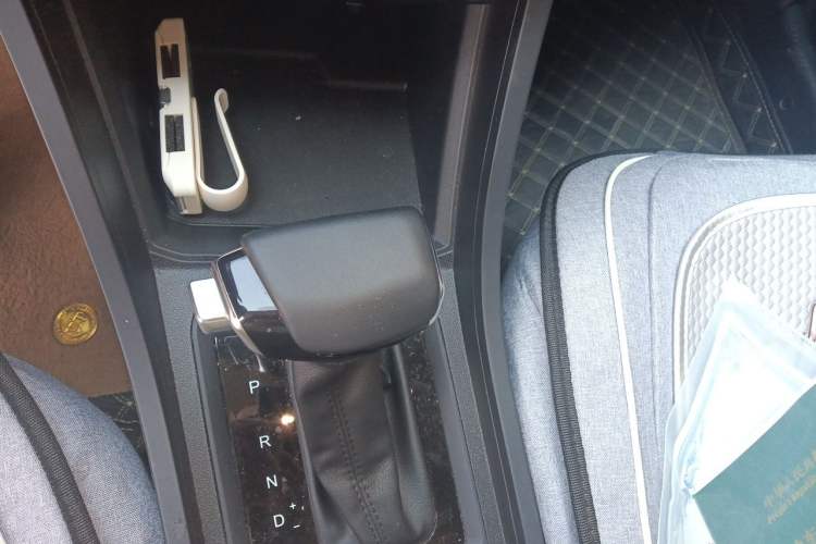 Used Chery Tiggo 3X 2024 1.5L CVT Excellence Edition Gear Lever