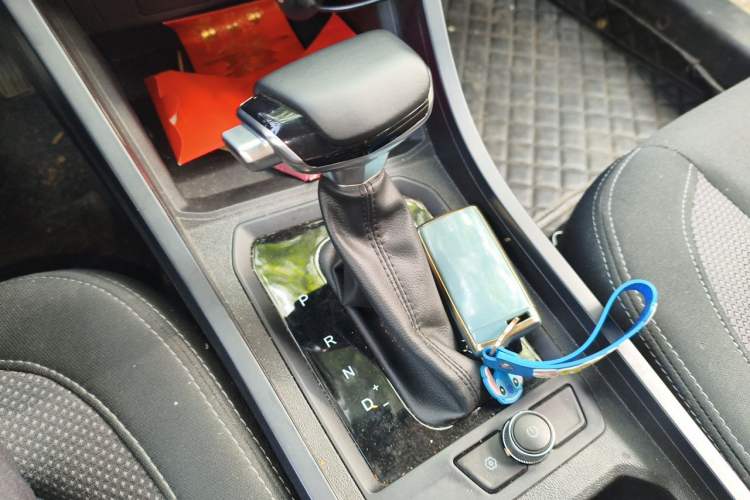 Used Chery Tiggo 3X 2024 1.5L CVT Excellence Edition Gear Lever