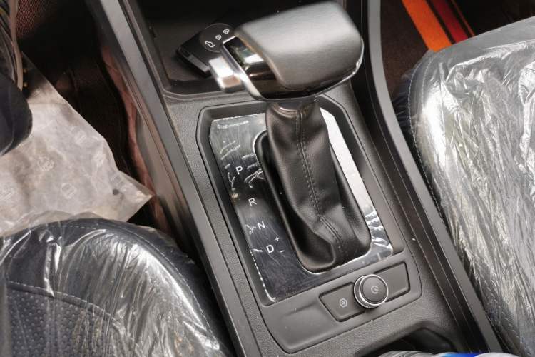 Used Chery Tiggo 3X 2024 1.5L CVT Excellence Edition Gear Lever