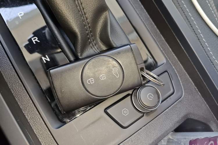 Used Chery Tiggo 3X 2024 1.5L CVT Excellence Edition Interior 1
