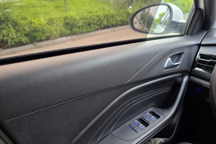 Used Chery Tiggo 3X 2024 1.5L CVT Excellence Edition Interior 10