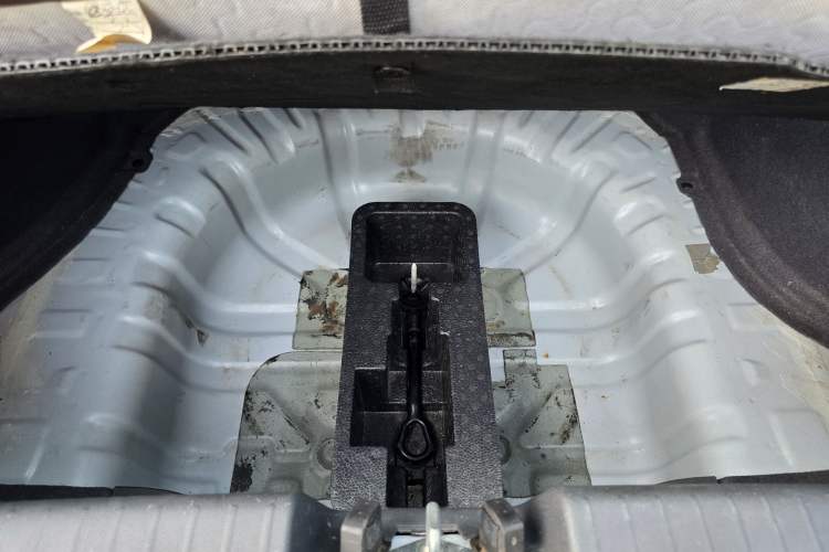 Used Chery Tiggo 3X 2024 1.5L CVT Excellence Edition Interior 12