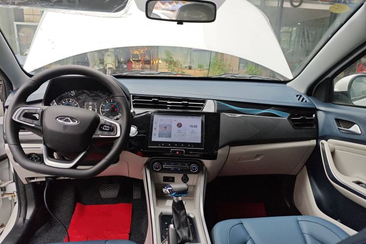Used Chery Tiggo 3X 2024 People's Benefit Edition 1.5L CVT Fashionable Version Interior 2
