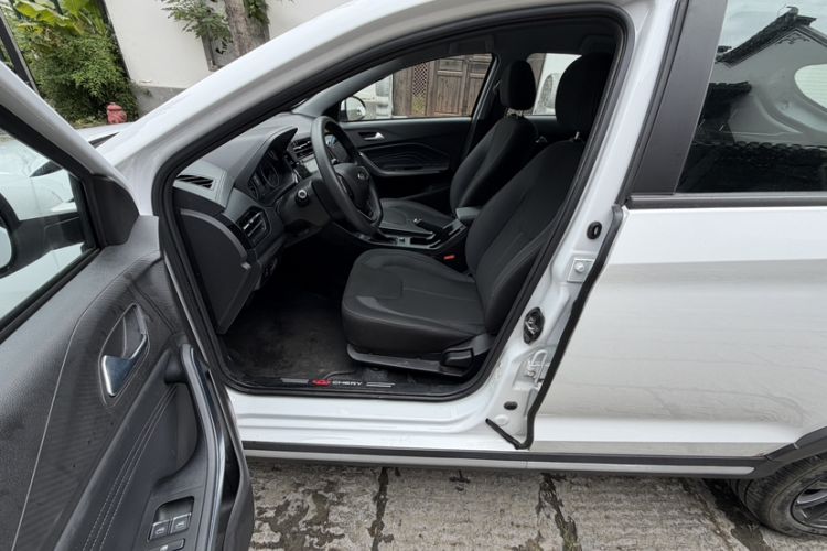 Used Chery Tiggo 3X 2024 1.5L CVT Excellence Edition Interior 2