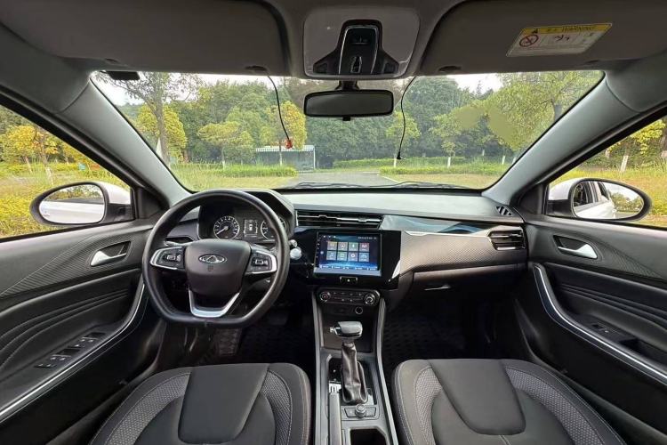 Used Chery Tiggo 3X 2024 1.5L CVT Excellence Edition Interior 6