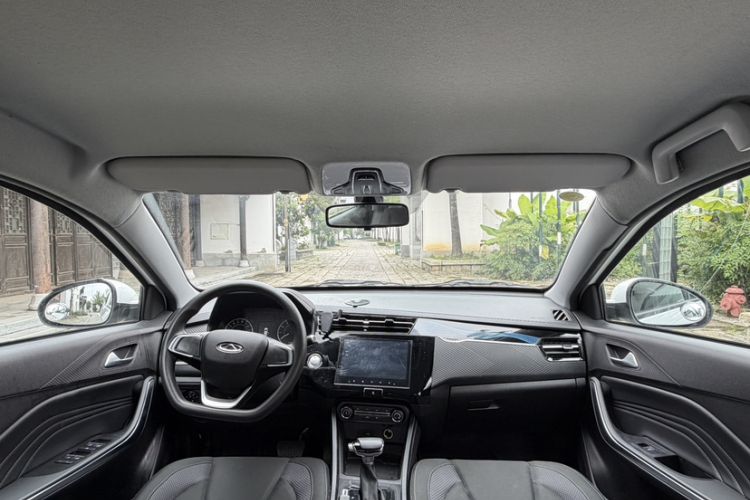 Used Chery Tiggo 3X 2024 1.5L CVT Excellence Edition Interior 6