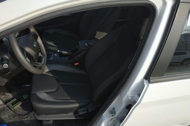 Used Chery Tiggo 3X 2024 1.5L CVT Excellence Edition Left Front Seat