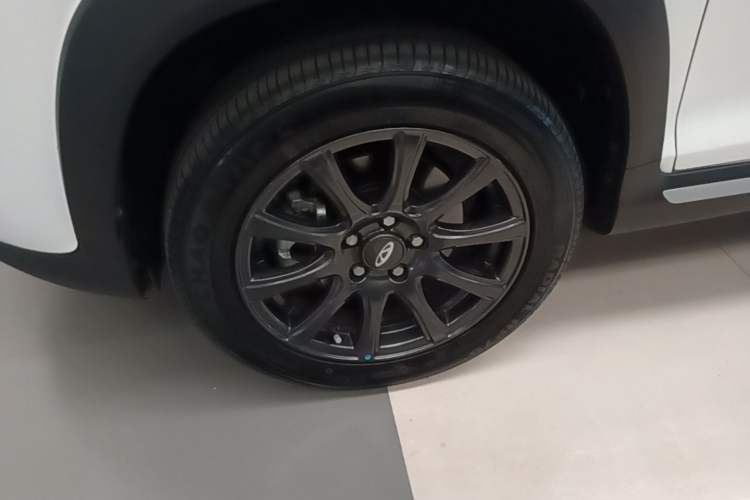 Used Chery Tiggo 3X 2024 1.5L CVT Excellence Edition Left Front Wheel Hub