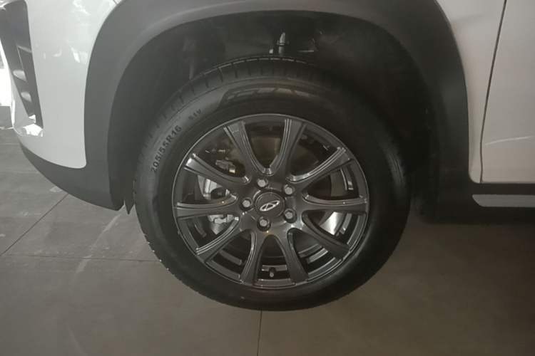 Used Chery Tiggo 3X 2024 1.5L CVT Excellence Edition Left Front Wheel Hub