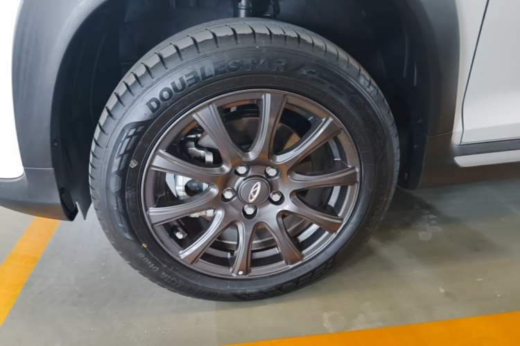 Used Chery Tiggo 3X 2024 1.5L CVT Excellence Edition Left Front Wheel Hub